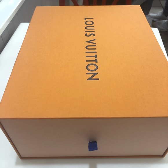 Genuine Brand New Louis Vuitton Box+2 Cloth Bags - Picture 2 of 6